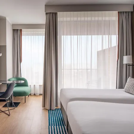 Marriott & Otel 4*