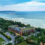 Marriott & Hotel 4*