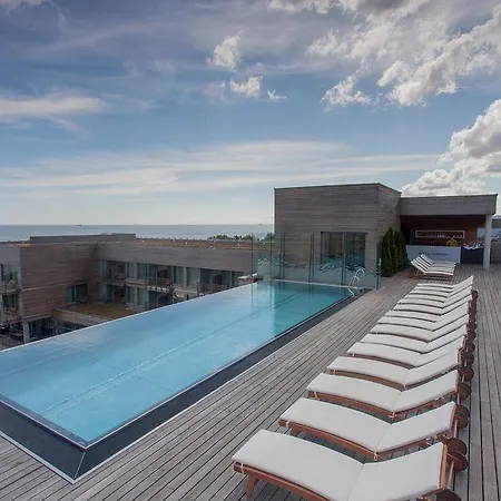 Ξενοδοχείο Marriott & 4*