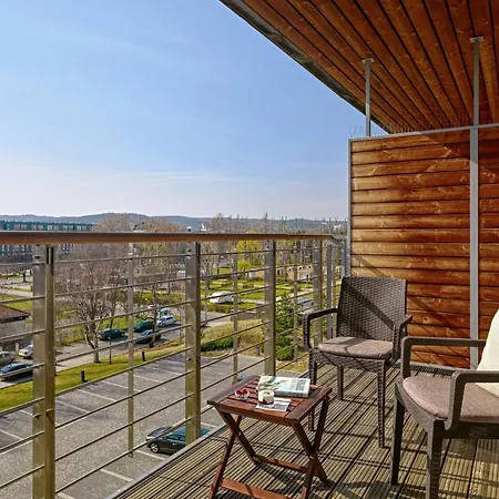 Hotel Marriott & 4*