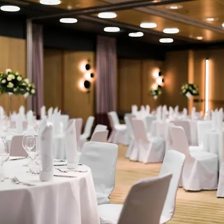 Ξενοδοχείο Marriott &