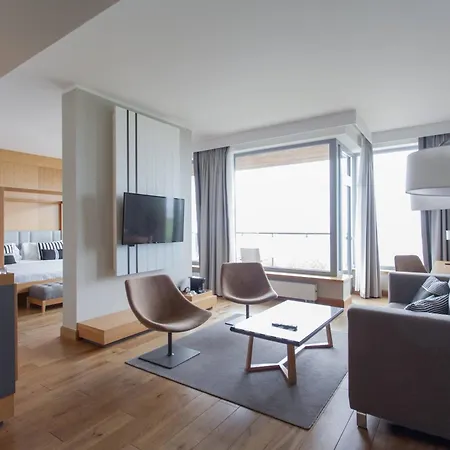 Marriott & Hotel 4*