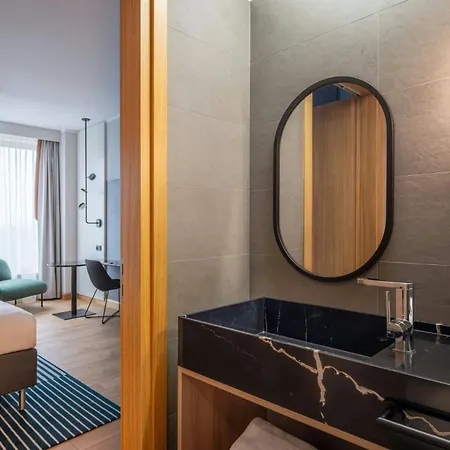Hotel Marriott &