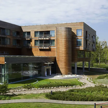Hotel Marriott & 4*