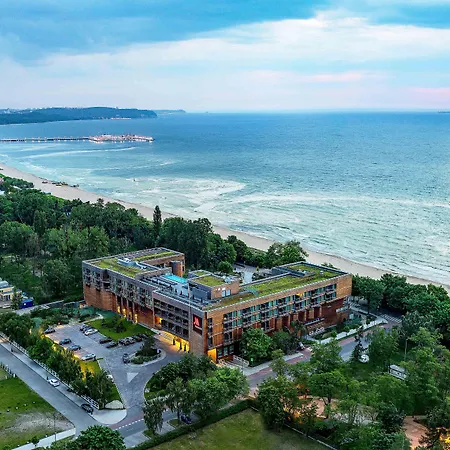 Marriott & Szálloda 4*
