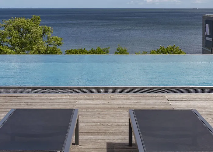 Hotell Marriott Resort&spa 4*